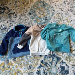 OshKosh B'gosh sweatshirts